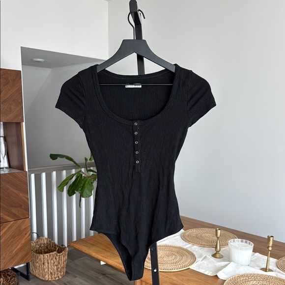 Reformation bodysuit XS - Picture 1 of 4